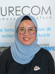 
<span>AZAHARI Afiqah</span>
